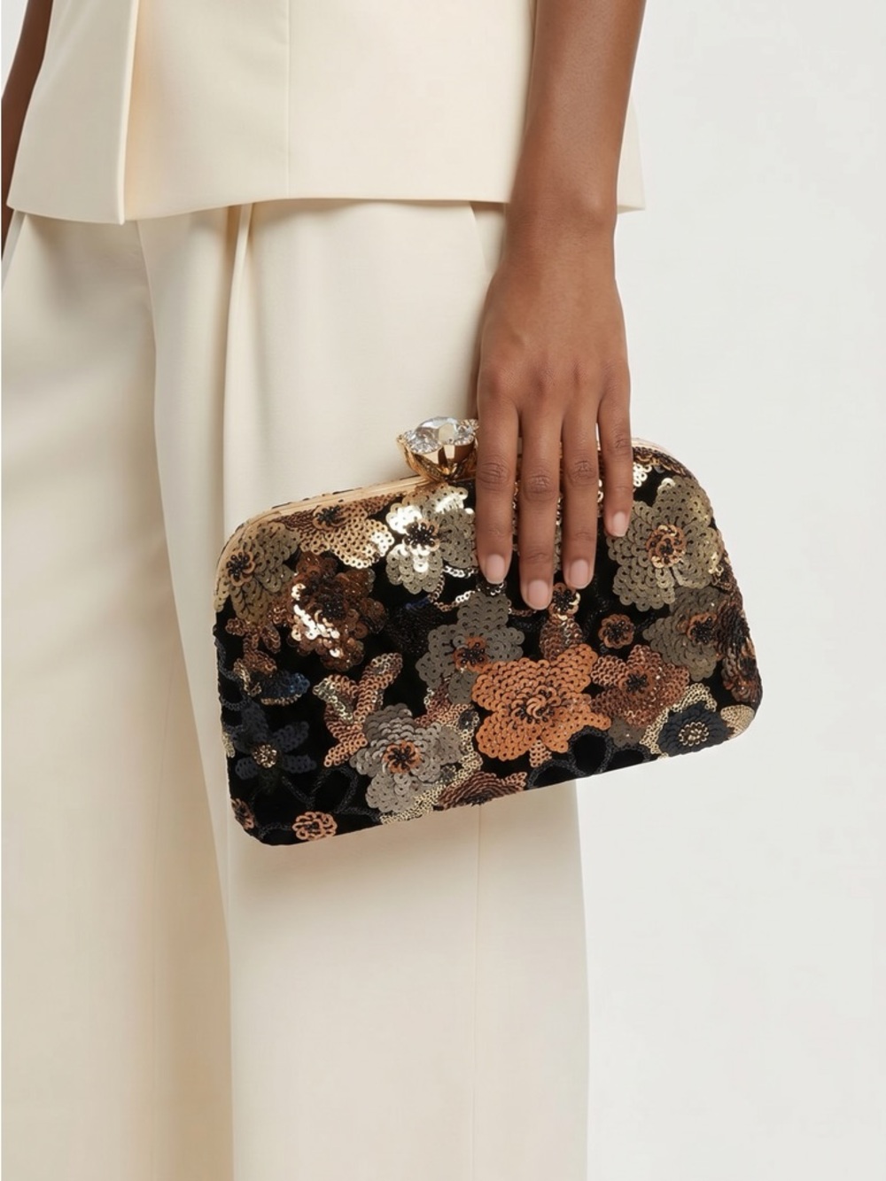Sequin Floral Evening Clutch in Black & Gold